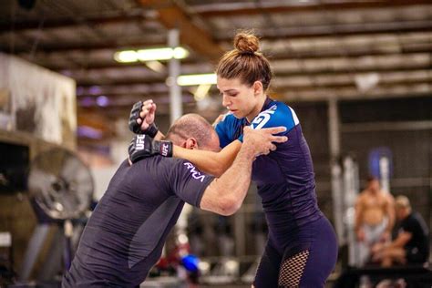 mackenzie dern big ass|UFCs Mackenzie Dern Shakes Booty In Short Shorts